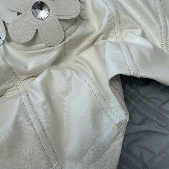 Lovers and Friends Nova Faux Leather Bustier in Bone S - Picture 10 of 12